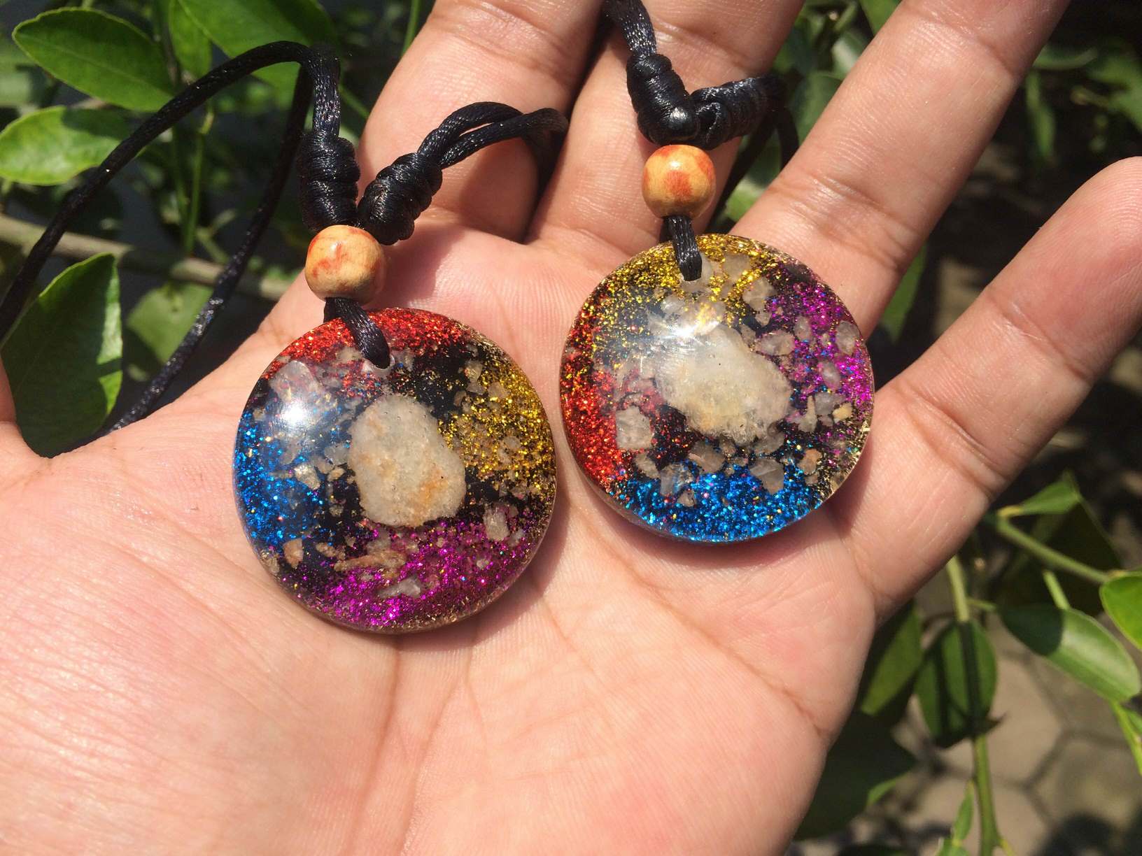 /storage/photos/1/!! Produk Orgonite Djawa/!!!! Orgon Pendant/Pendant Murmer Warna/1.JPG